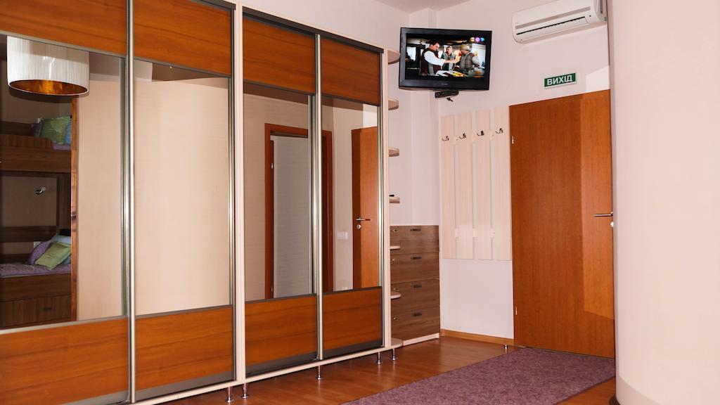 City Hostel Panorama 우주고로트 외부 사진